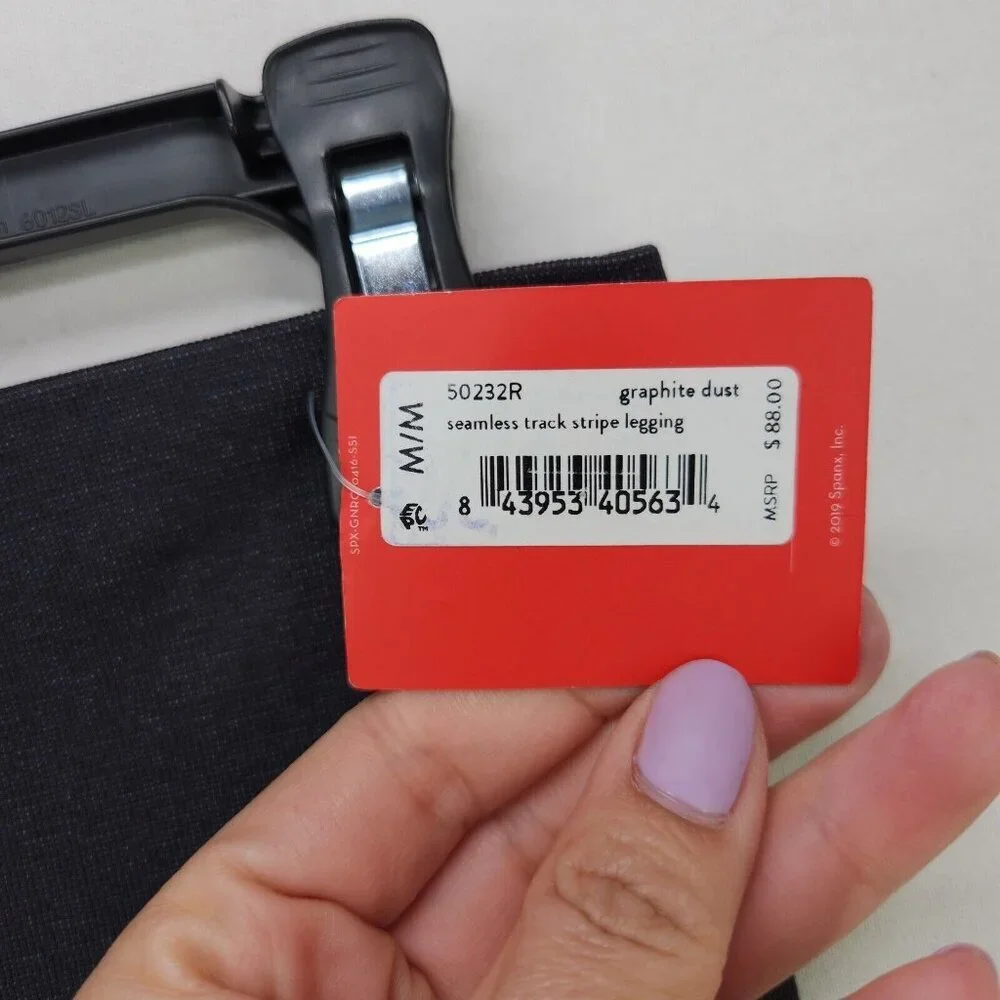 Spanx® Seamless Leggings Compression Track Stripe in Graphite Dust Size Medium - Picture 12 of 13